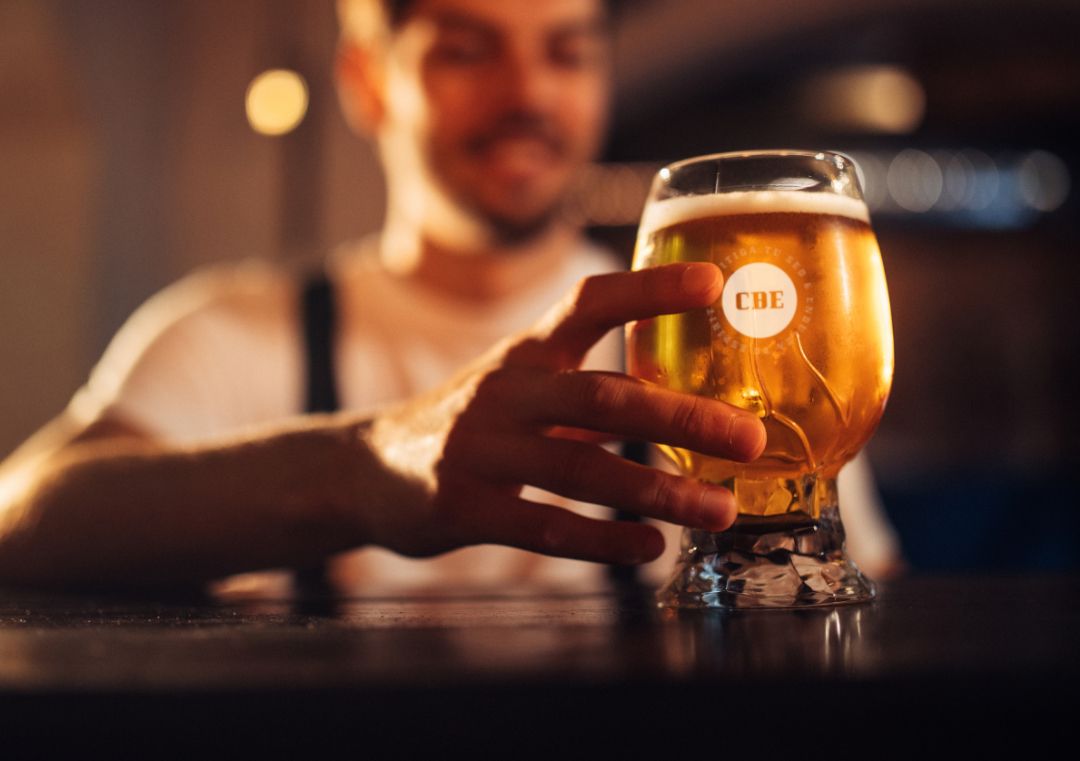 Corona Ð Espuma
Estrategia + Branding + Ecommerce